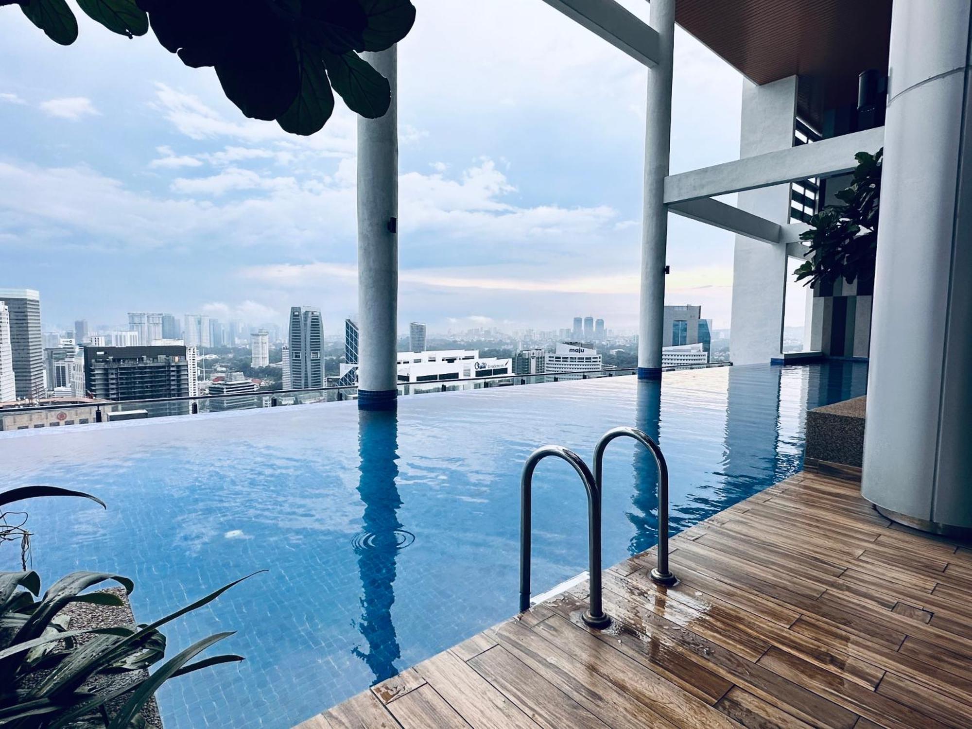 The Luxe Colony Klcc By Infinitum Apartment Kuala Lumpur Exterior photo